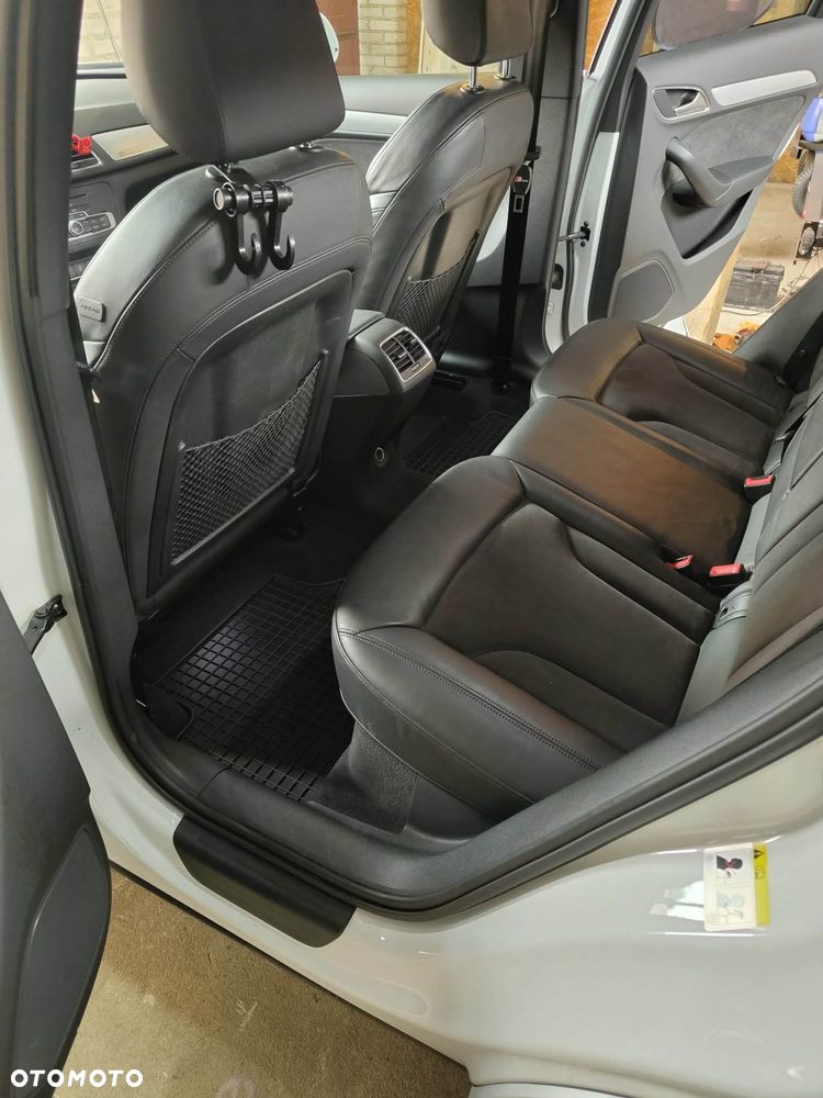 Audi Q3 - 10