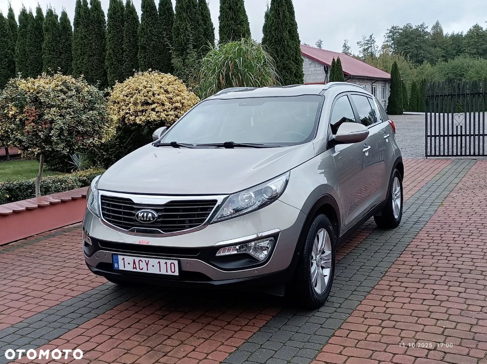 Kia Sportage 1.7 CRDI 2WD ISG Dream-Team Edition - 2