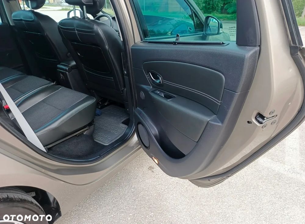 Renault Scenic Energy dCi 130 Euro 6 S&S Xmod Bose Edition - 29