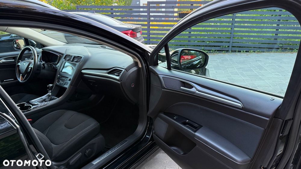 Ford Mondeo 2.0 TDCi STart-Stopp Titanium - 35