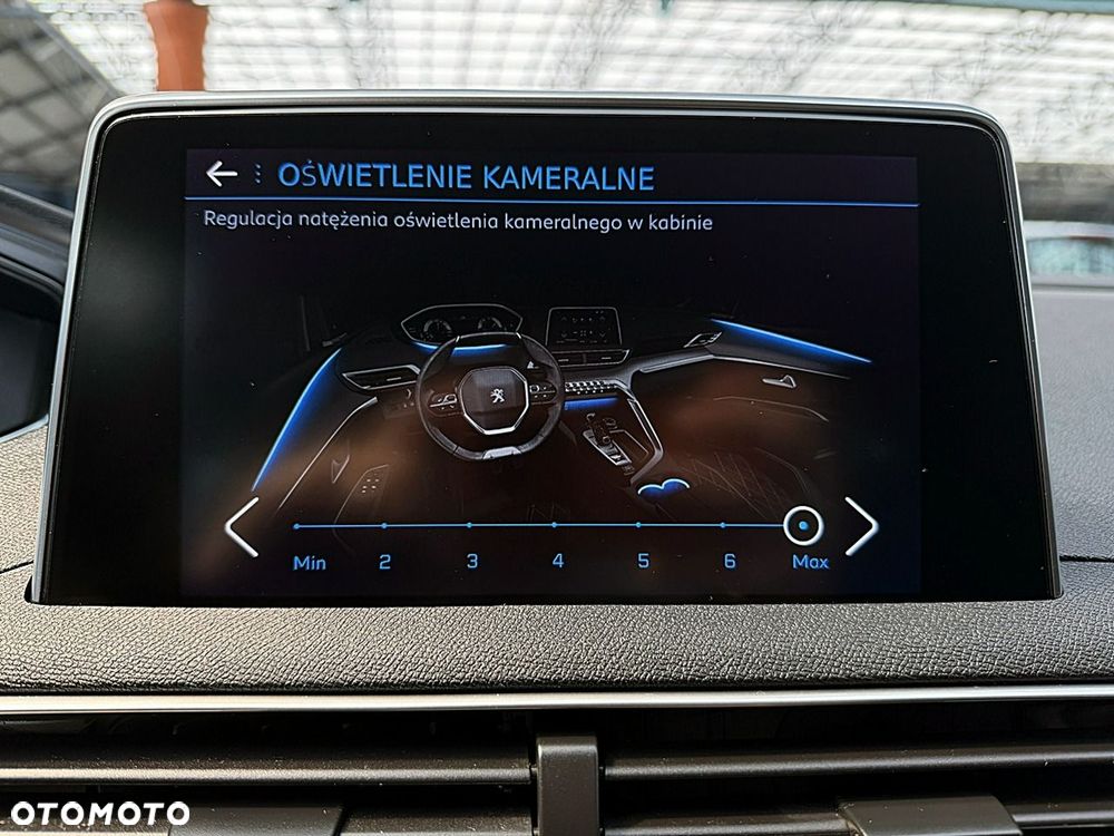 Peugeot 5008 - 32