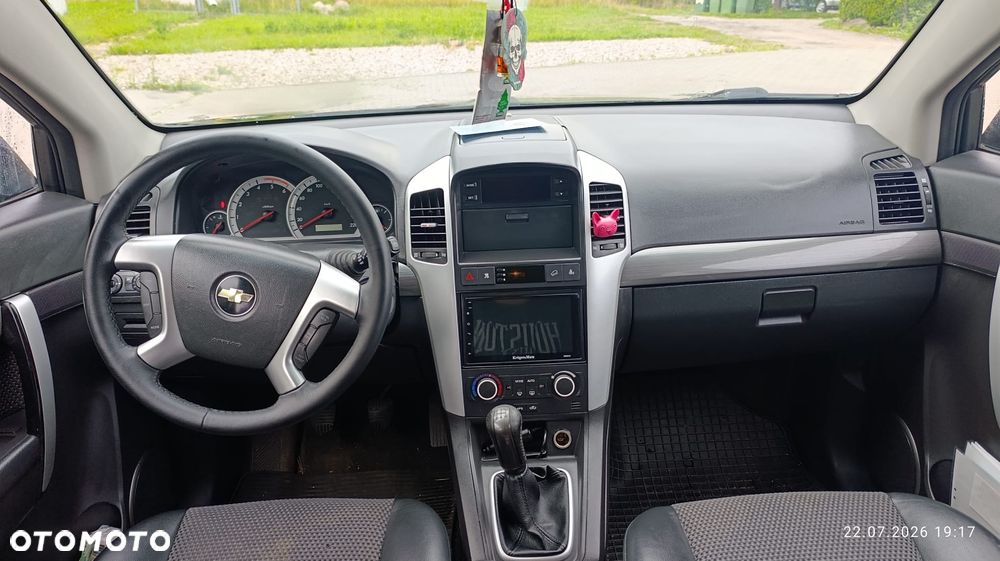 Chevrolet Captiva 2.0 d LT base 5os - 5