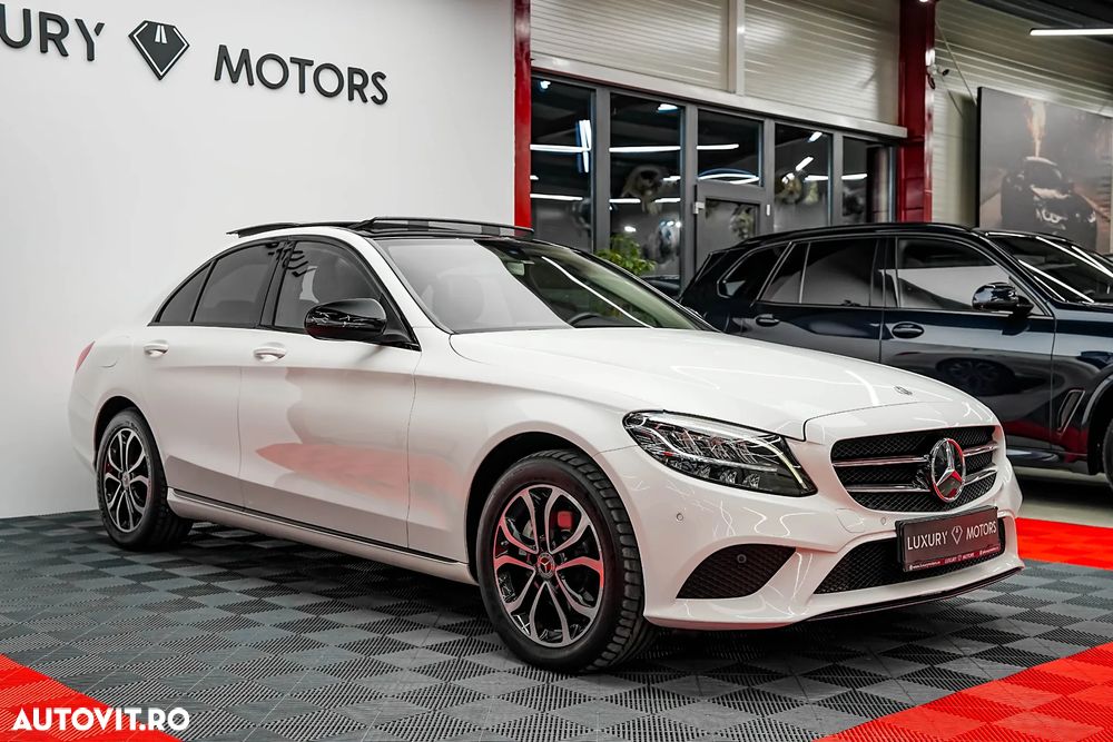 Mercedes-Benz C 220 d 4MATIC 9G-TRONIC - 11