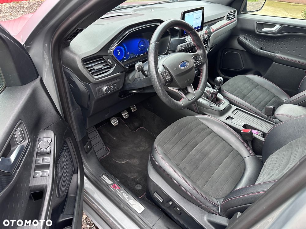 Ford Kuga - 11