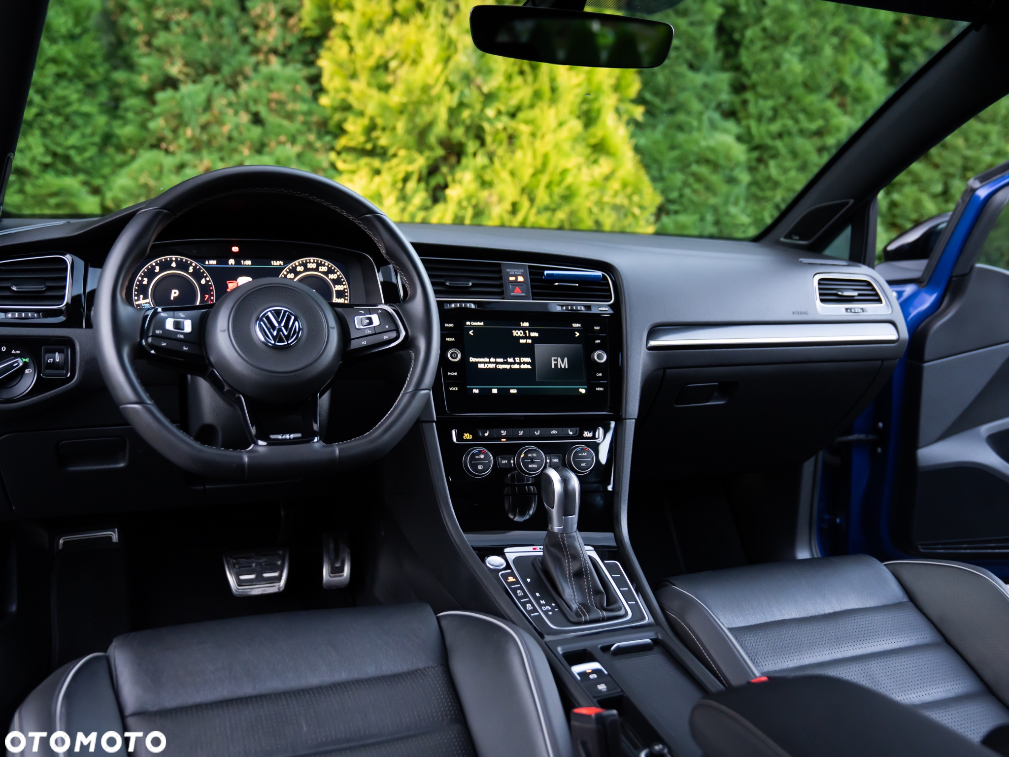 Volkswagen Golf - 29