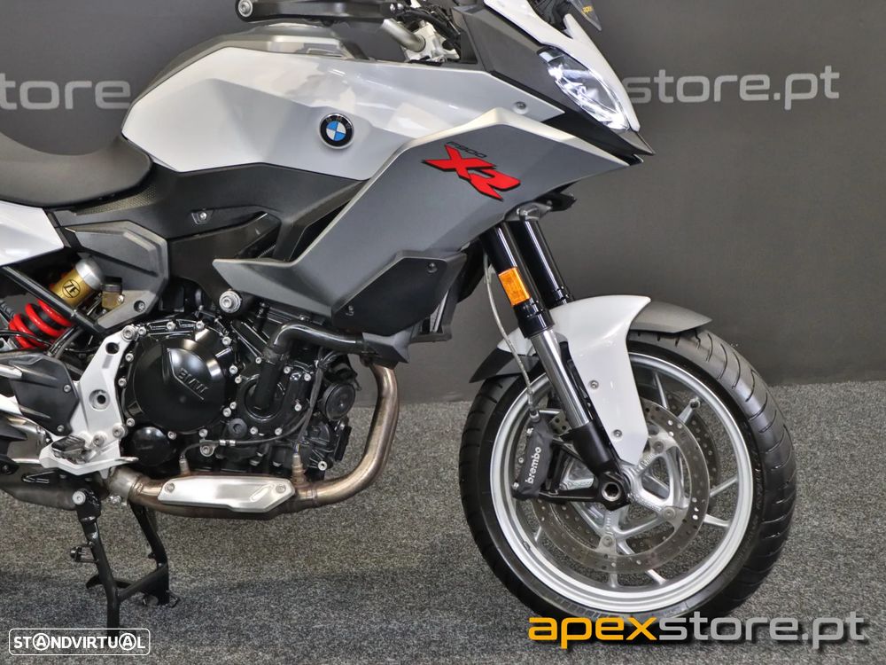 BMW F 900 XR XR - Equipada - 2