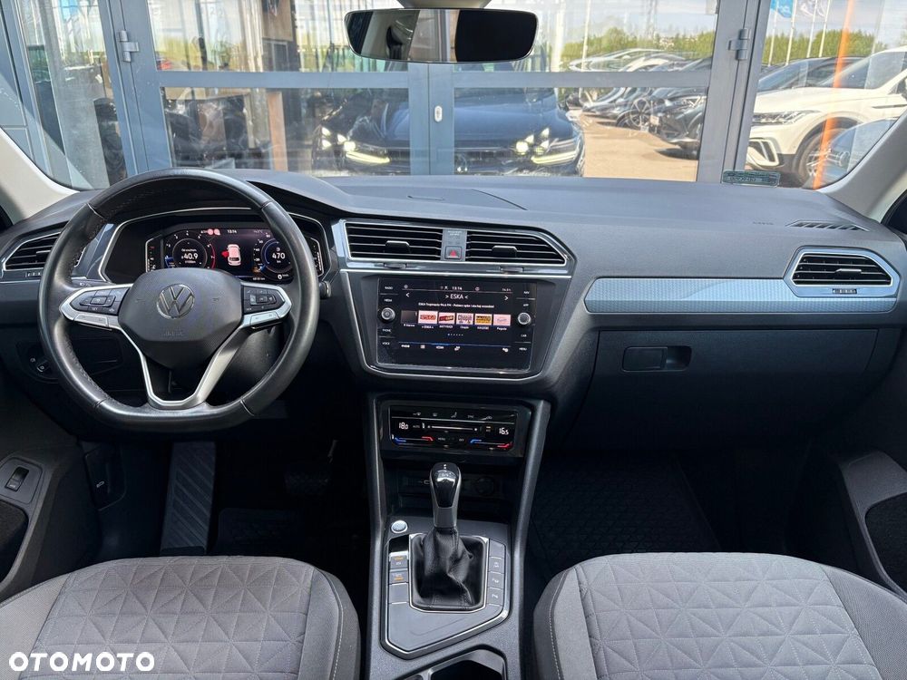 Volkswagen Tiguan - 10