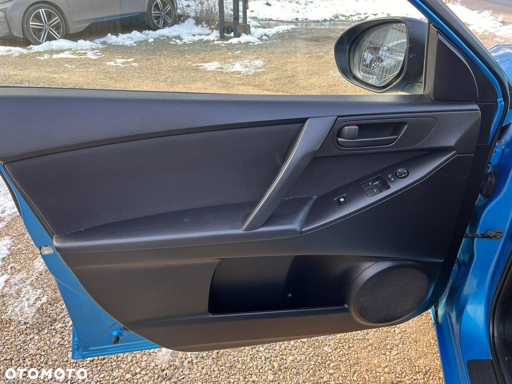 Mazda 3 1.6 Exclusive - 12