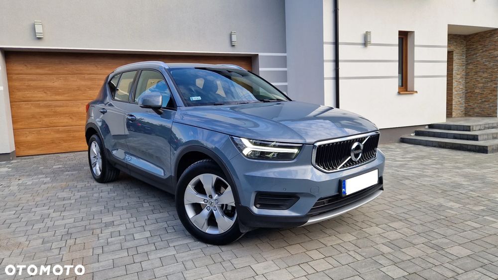 Volvo XC 40 T3 Momentum - 2