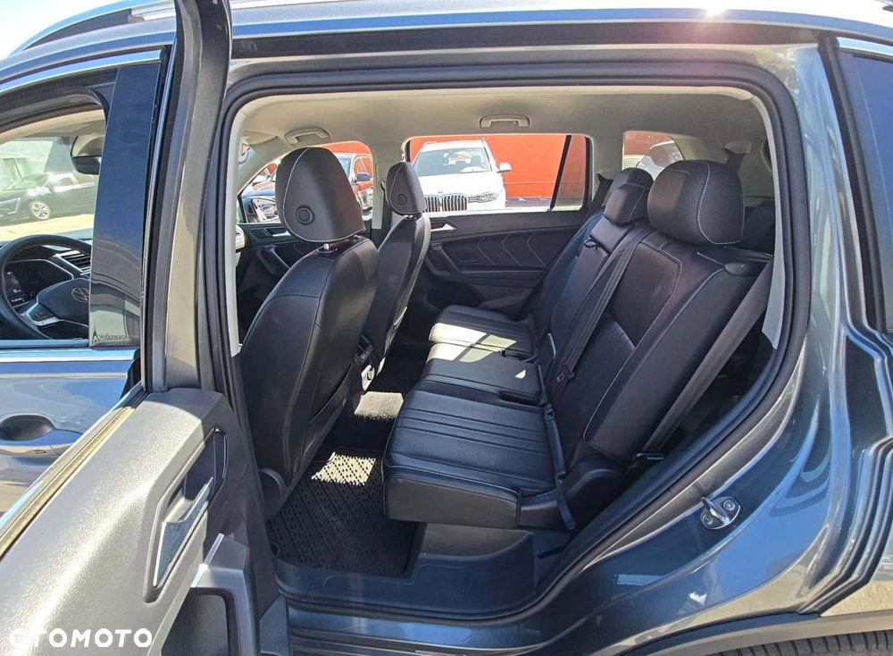 Volkswagen Tiguan - 13