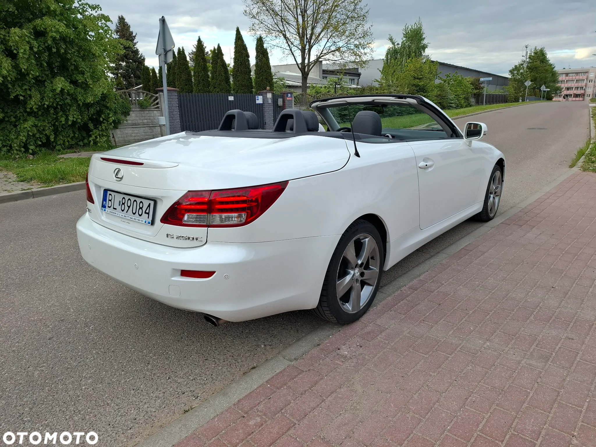Lexus IS 250 Cabriolet Luxury Line - 3