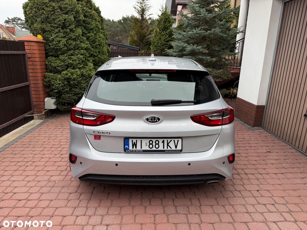 Kia Ceed - 5
