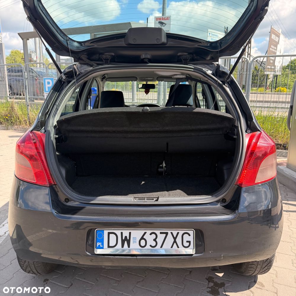 Toyota Yaris 1.4 D-4D Sol - 15