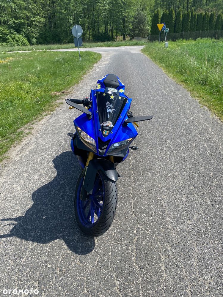 Yamaha YZF - 2