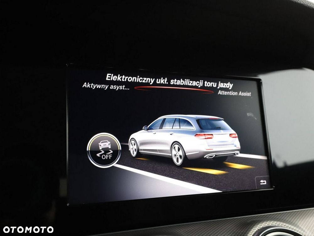 Mercedes-Benz Klasa E 220 d Avantgarde - 25