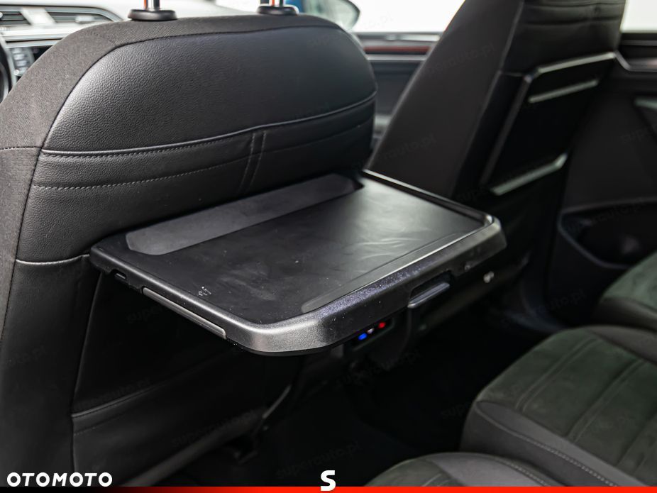 Volkswagen Touran - 23