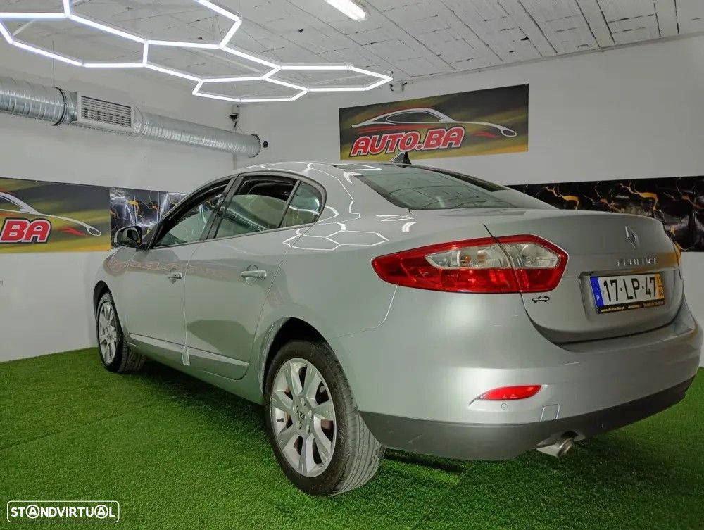 Renault Fluence 1.5 dCi Exclusive — fotografia 28