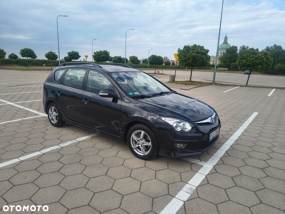 Hyundai i30 i30cw 1.4 UEFA EURO 2012 Edition - 4