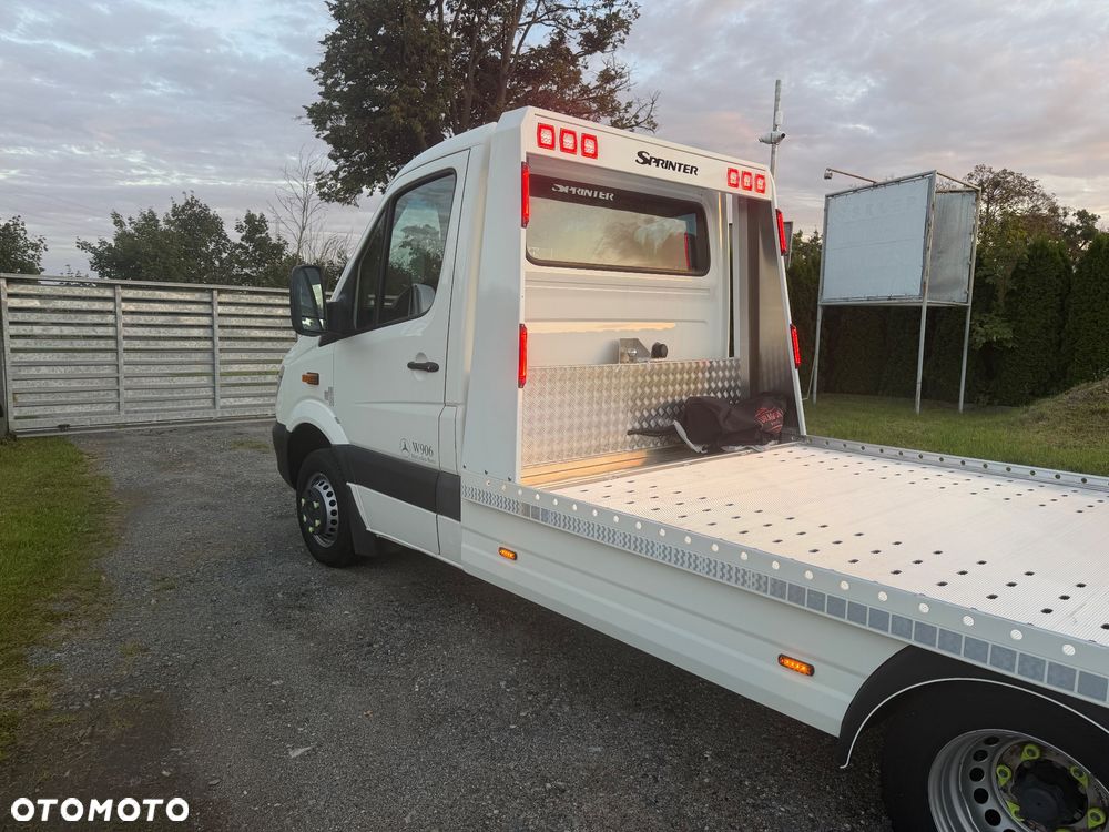 Mercedes-Benz Sprinter - 9