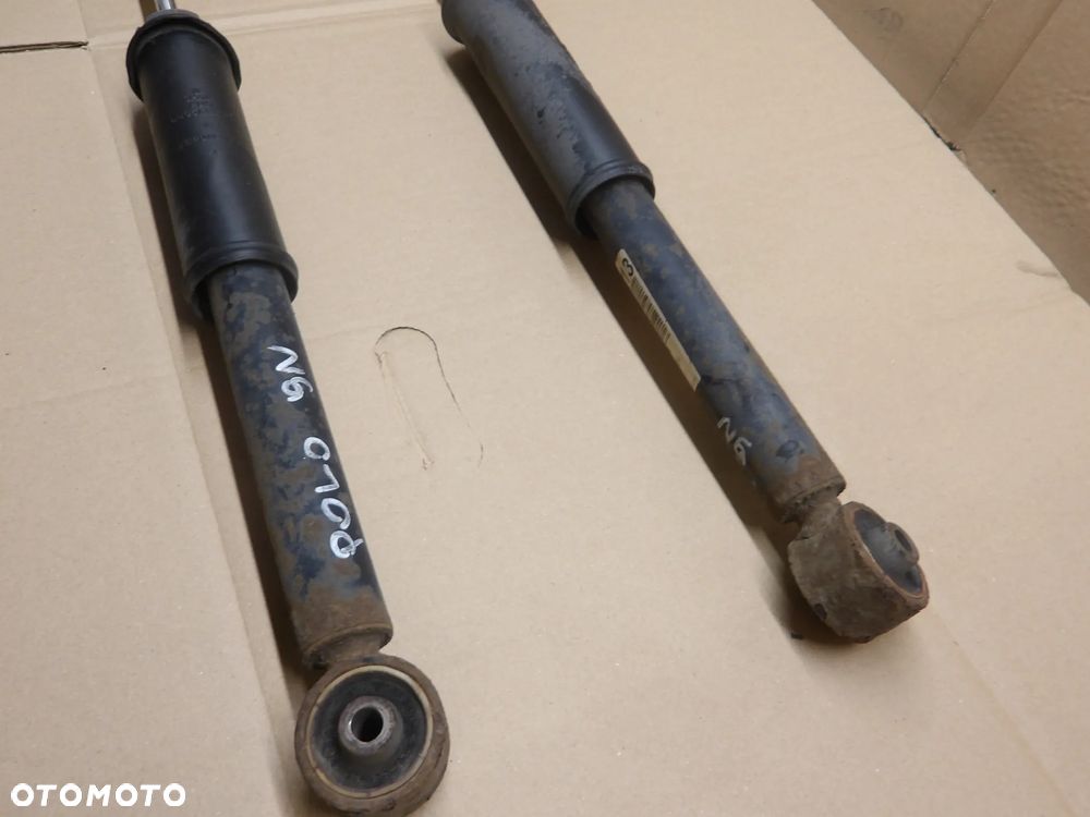 VW POLO IV 9N HB 5D 1.4TDI AMORTYZATOR PRAWY LEWY TYŁ - 3