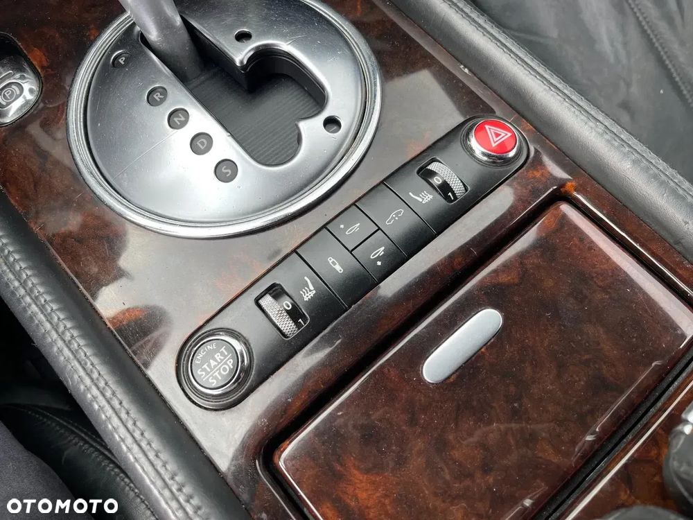 Bentley Continental GT - 22