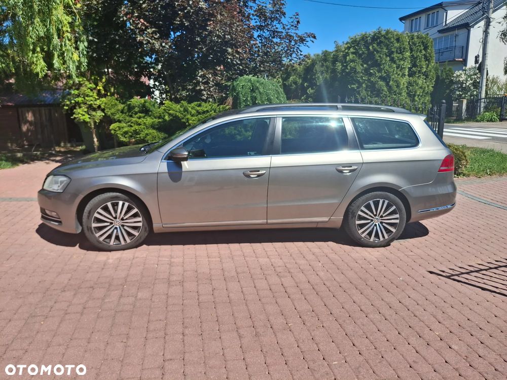 Volkswagen Passat 2.0 TDI Comfortline - 3