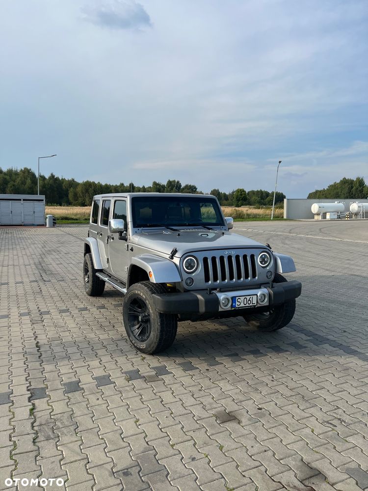 Jeep Wrangler 3.6 Unlim Sahara - 2