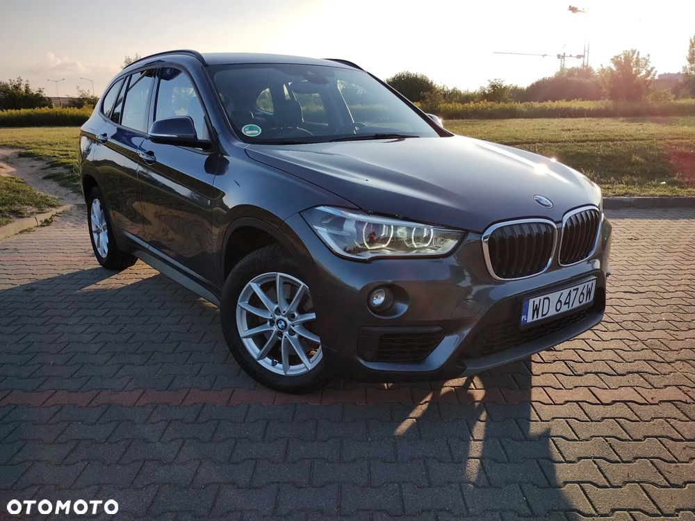 BMW X1 xDrive25i Advantage - 4
