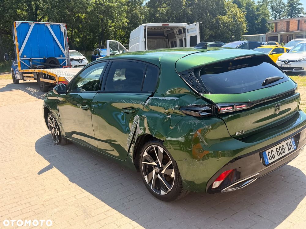 Peugeot 308 BlueHDi 130 EAT8 Allure Pack - 26