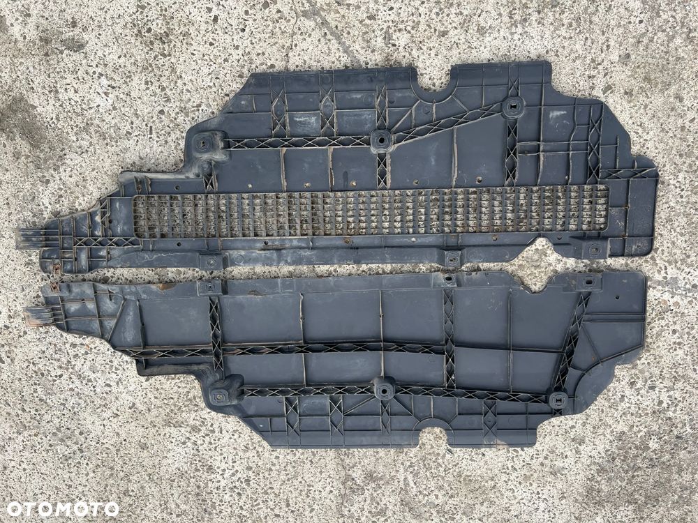Osłona podwozia nadwozia Renault Captur I - 2