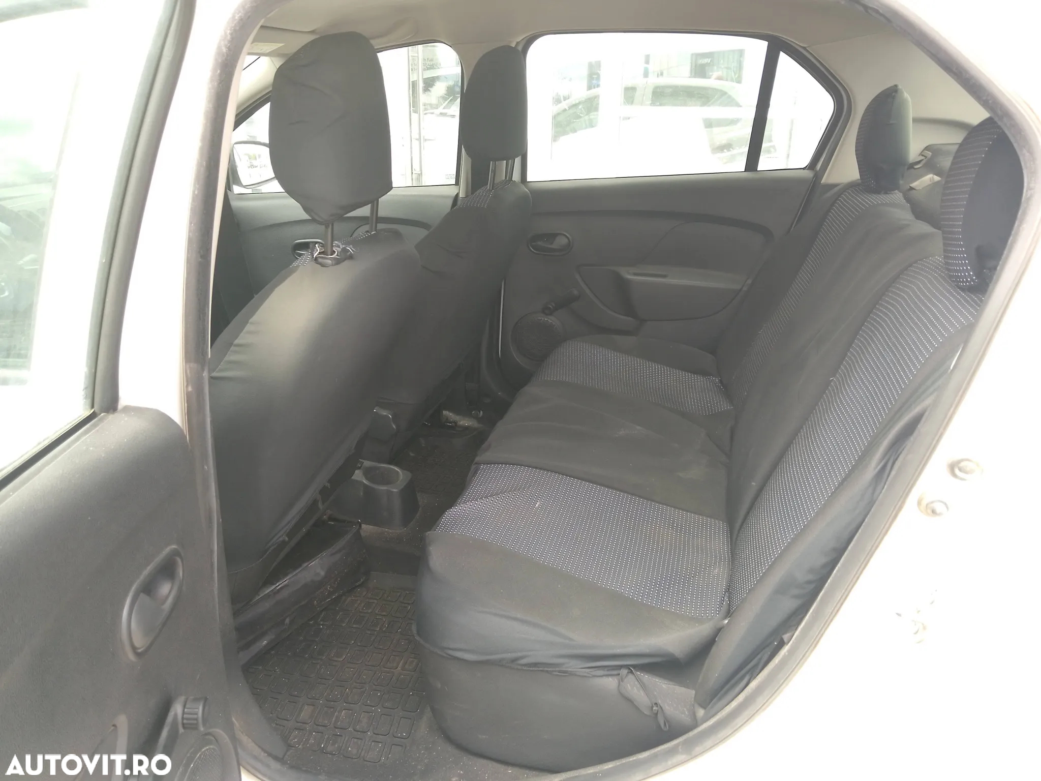 Dacia Logan - 9