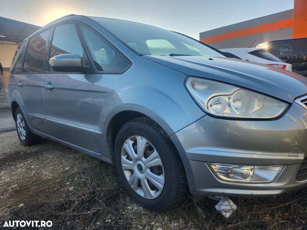 Ford Galaxy 2.0 TDCi DPF Trend - 9
