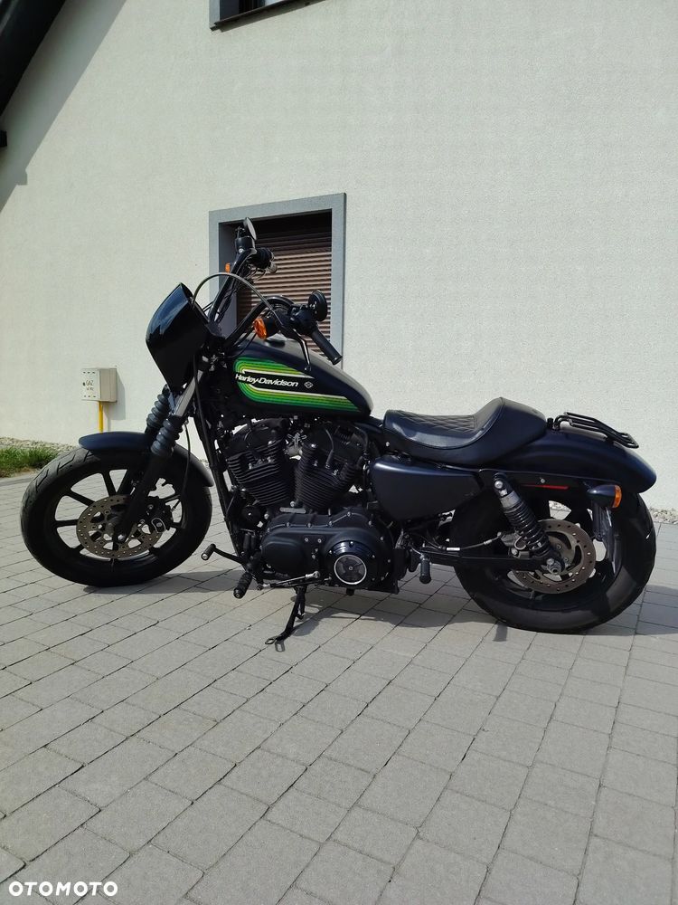 Harley-Davidson Sportster Iron 1200 - 1