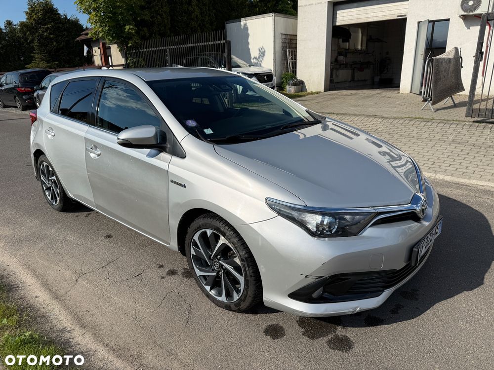 Toyota Auris Hybrid 135 Prestige - 8