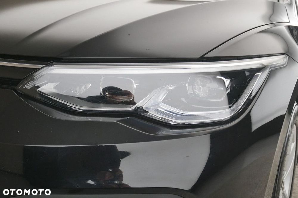 Volkswagen Golf Variant - 13