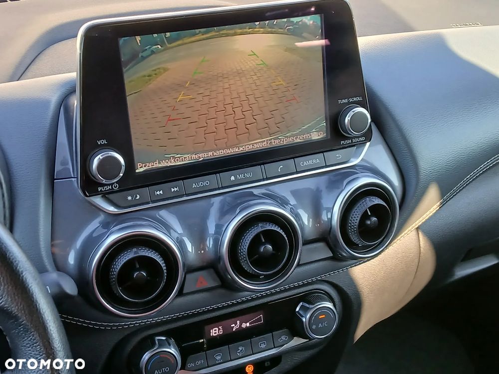 Nissan Juke 1.0 DIG-T N-Connecta DCT - 10