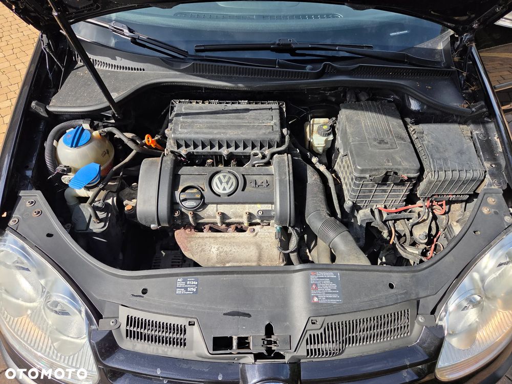 Volkswagen Golf - 33