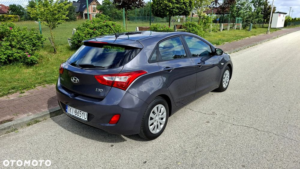 Hyundai i30 1.4 Trend - 17