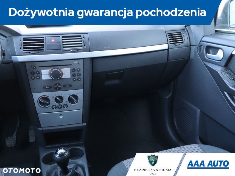 Opel Meriva - 10