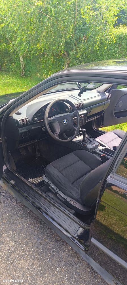 BMW Seria 3 316i - 3