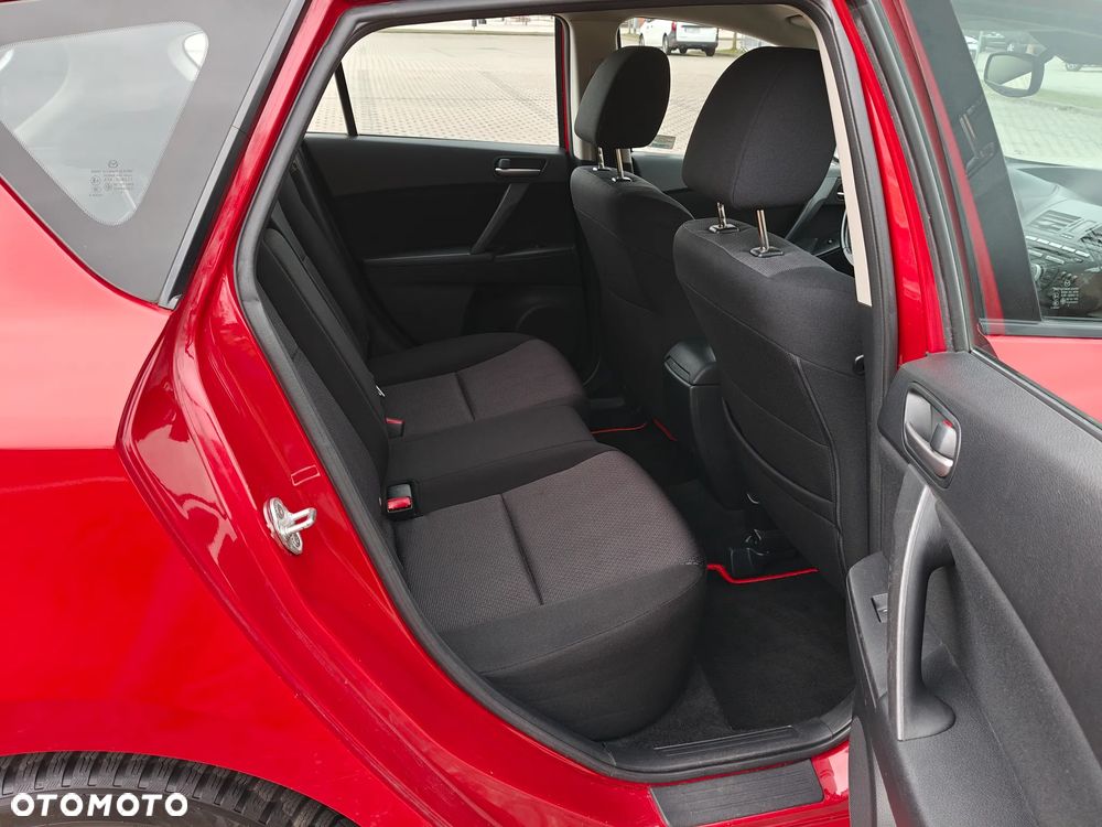Mazda 3 2.0 Exclusive + - 14