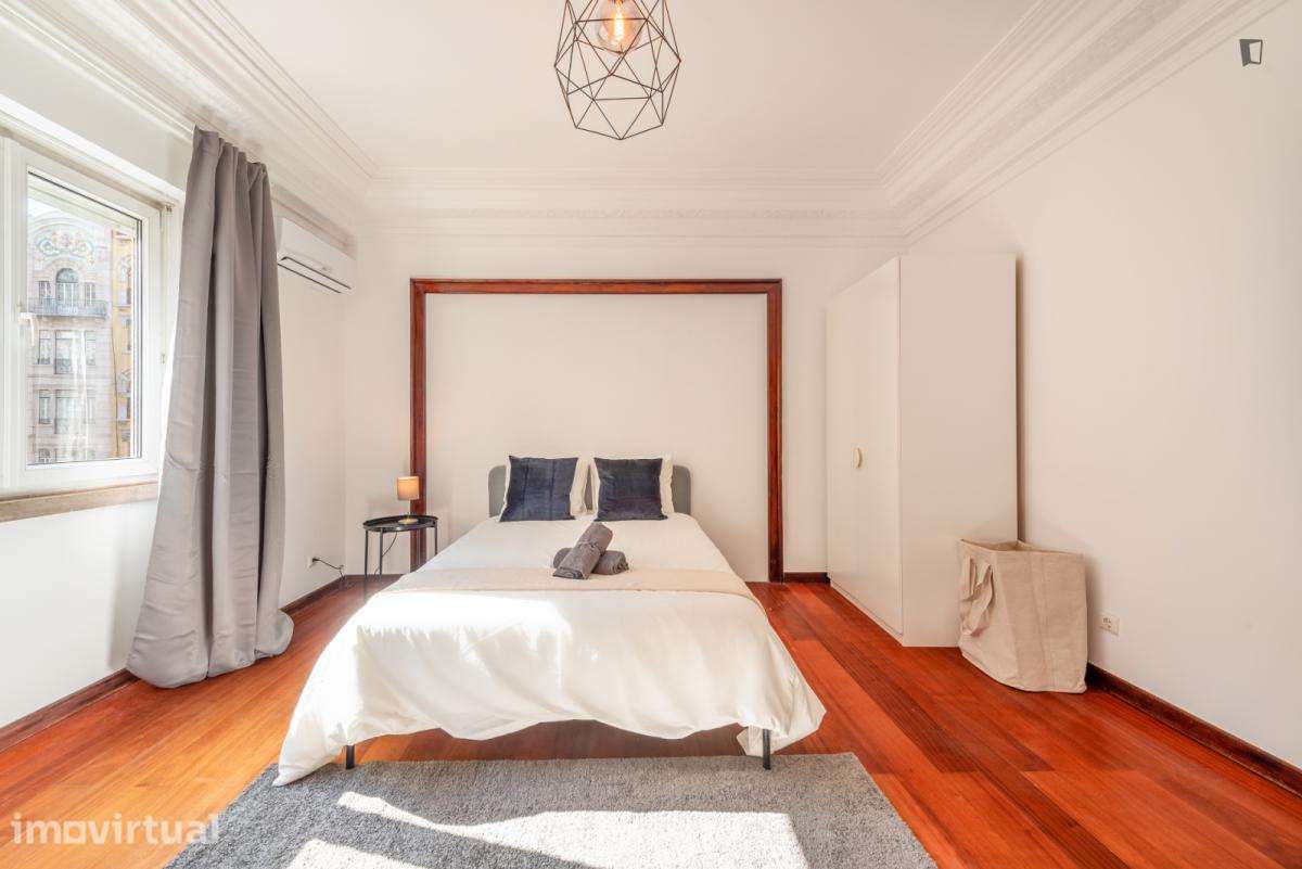 Quarto - localizado em Picoas Lisbon - Grande imagem: 2/13