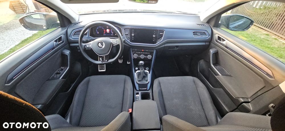 Volkswagen T-Roc - 13