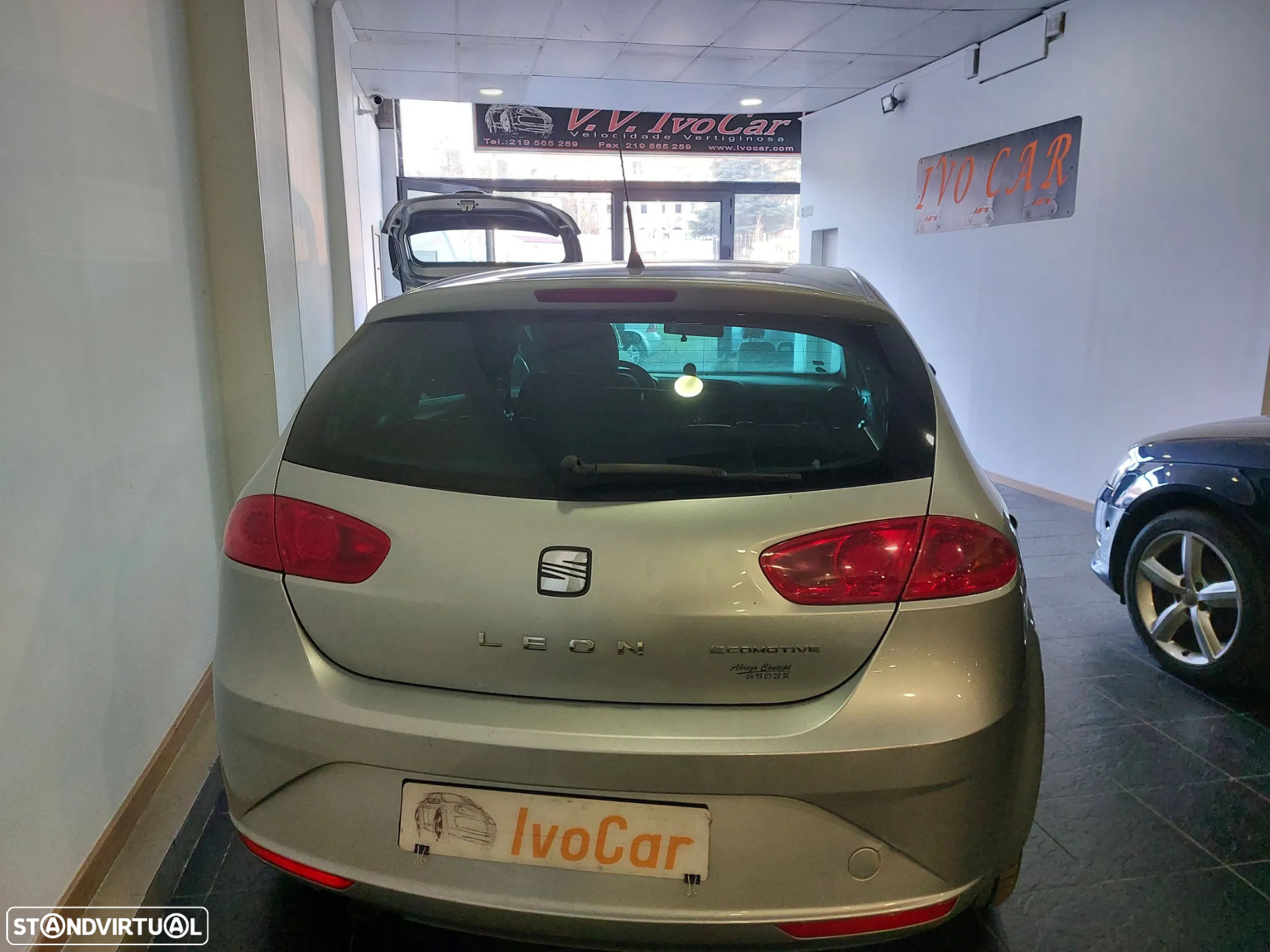 SEAT Leon 1.6 TDI Ecomotive Copa Plus - 2