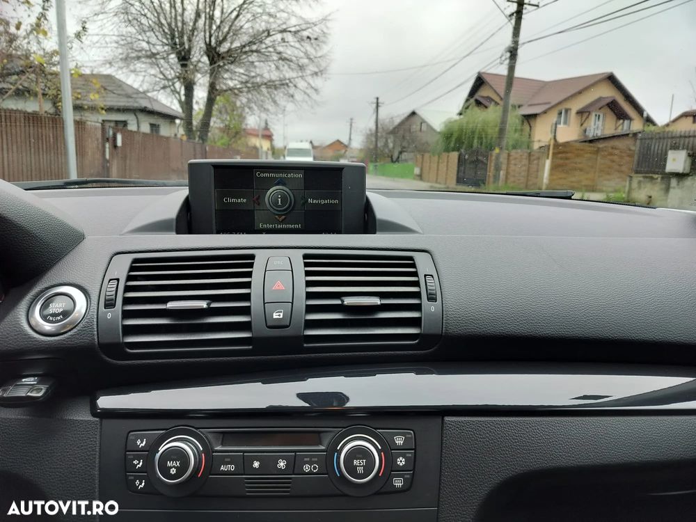 BMW Seria 1 120d DPF - 13