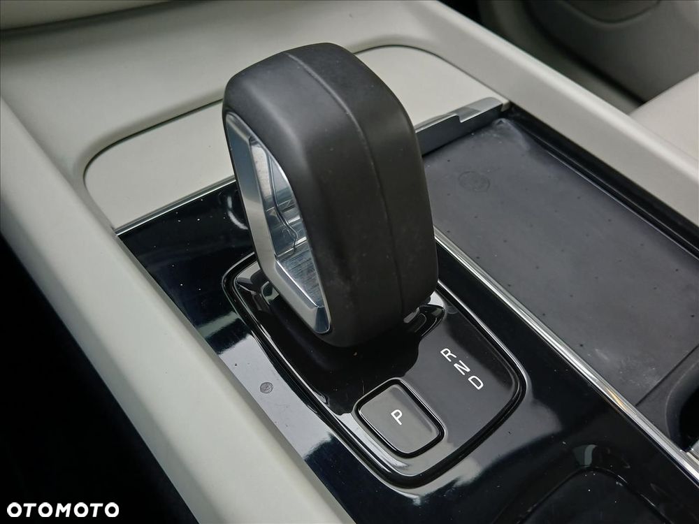 Volvo XC 60 - 21