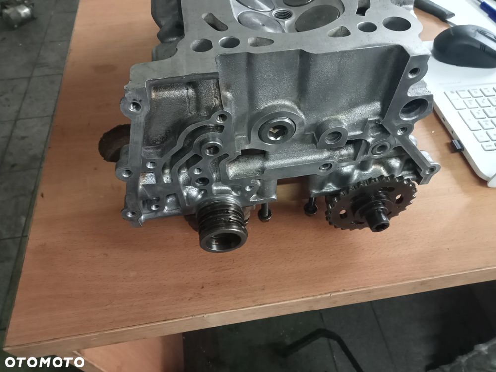 głowica lewa bmw land rover 4.4 v8 1745461 po regeneracji - 3
