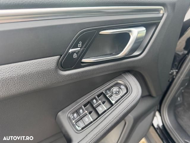 Porsche Macan - 20