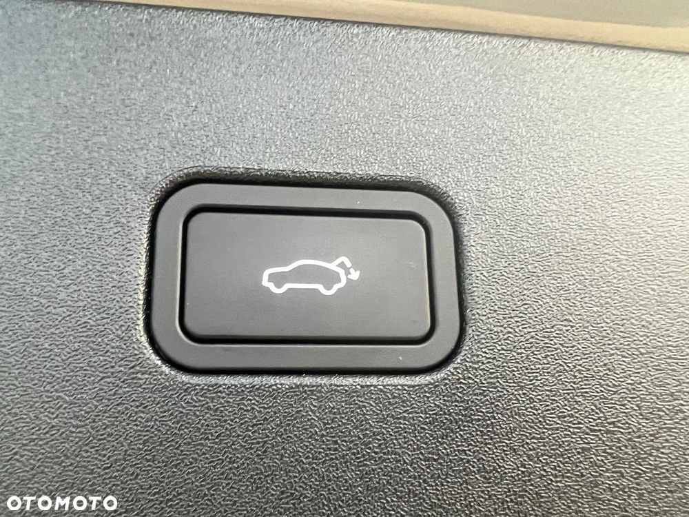 Volvo EX30 Twin Motor Performance AWD Black Edition Ultra - 17