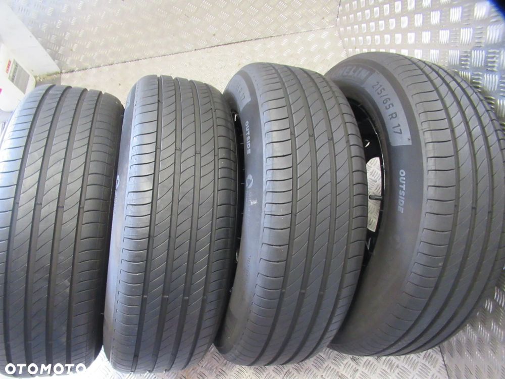 Koła Dacia Bigster Duster 7Jx17 et47 5x114,3 215/65/17 - 8